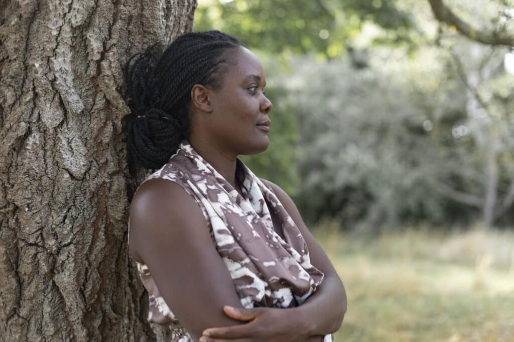 Desiree-Douala-Connai-sens